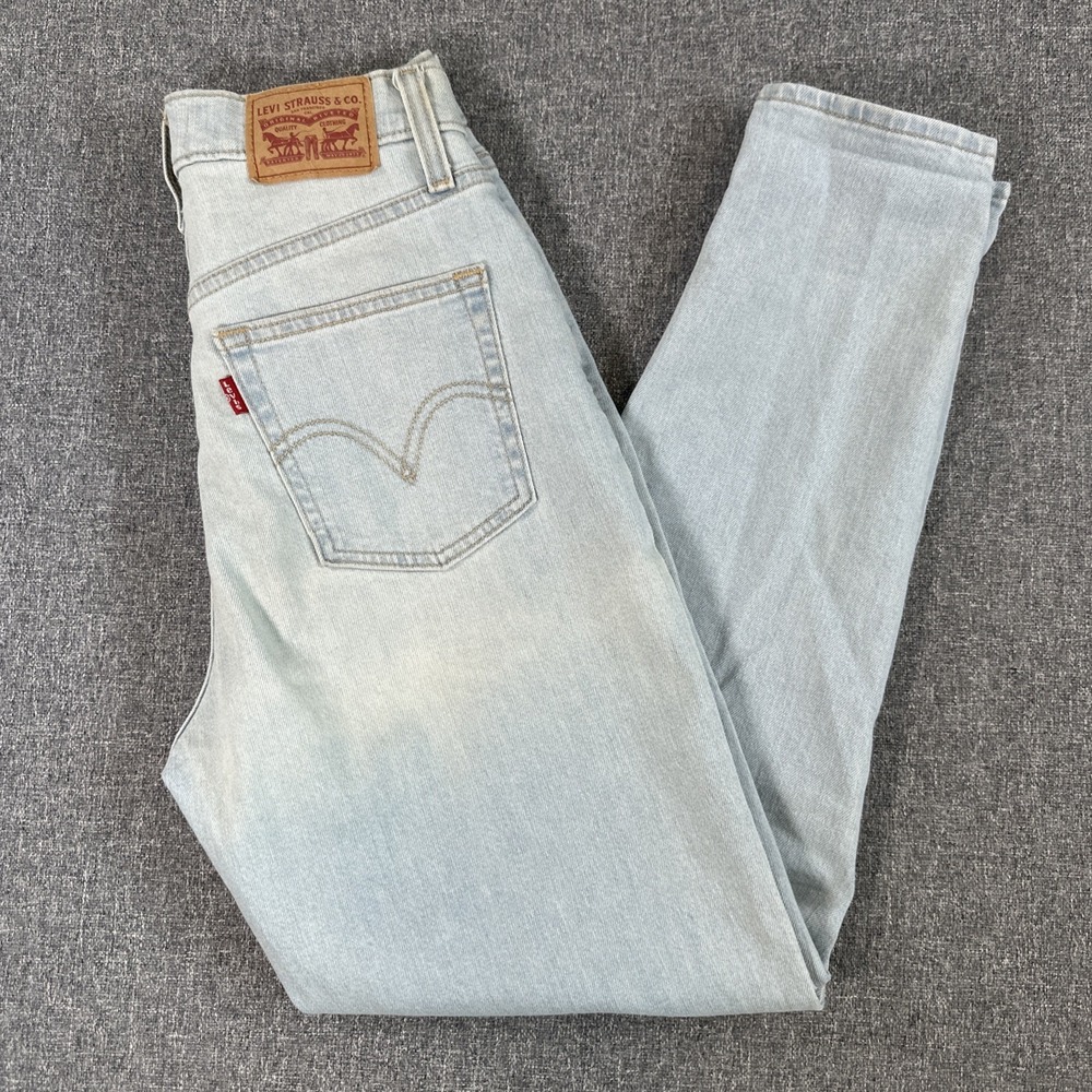 Levi's High Waisted Taper Jeans Women's‎ 25 Light Wash Stretch Denim Mom Jeans